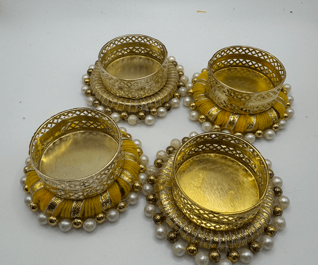 Tea light candle holders mixed colour