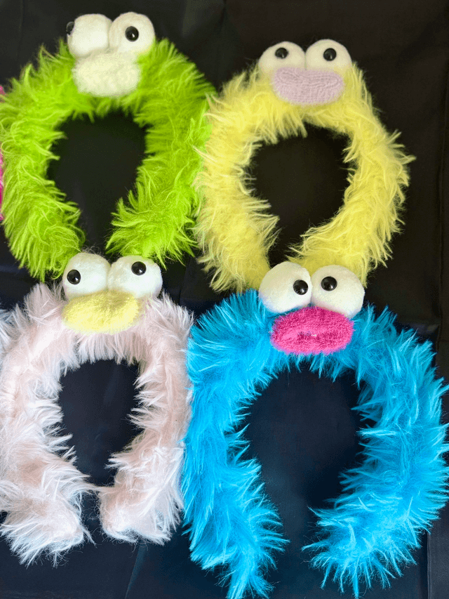 Cute Furry Headband with Plush Cartoon 3D Eyes – Fun and Playful Hair Accessory